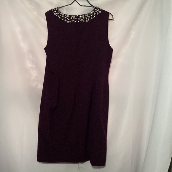 Calvin Klein Deep Purple Dress Embellished FAUX PEARL Neckline WOMENS SIZE 14 - Picture 9 of 13